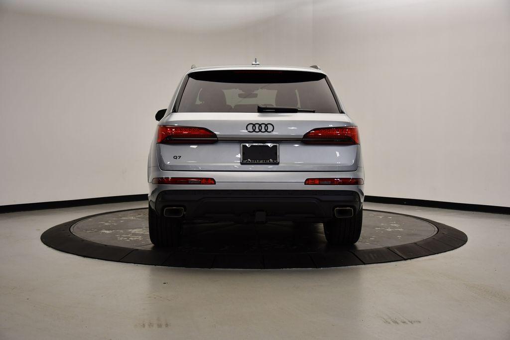 new 2025 Audi Q7 car, priced at $78,245