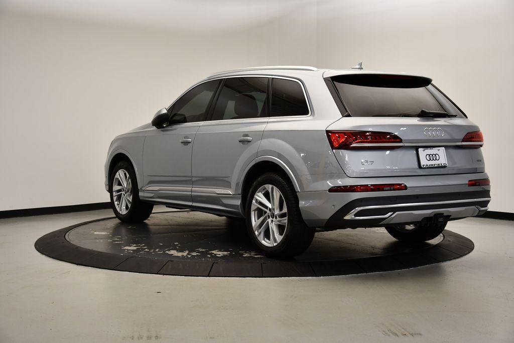 used 2024 Audi Q7 car, priced at $56,299