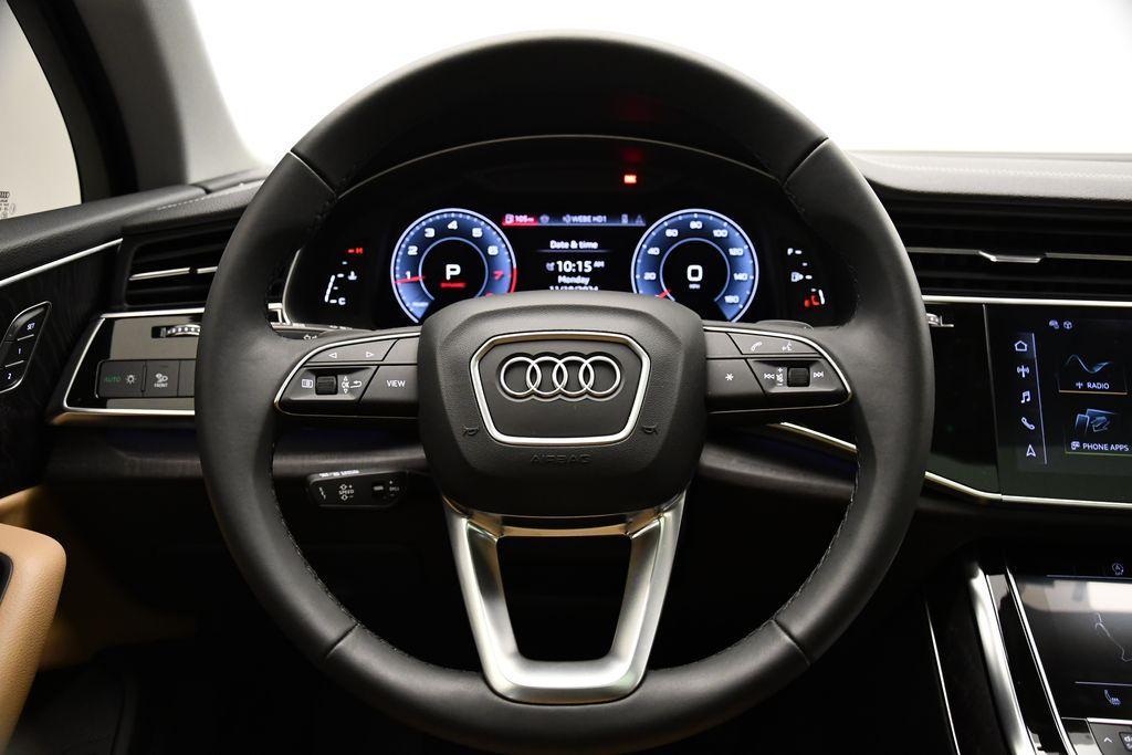 used 2024 Audi Q7 car, priced at $56,299