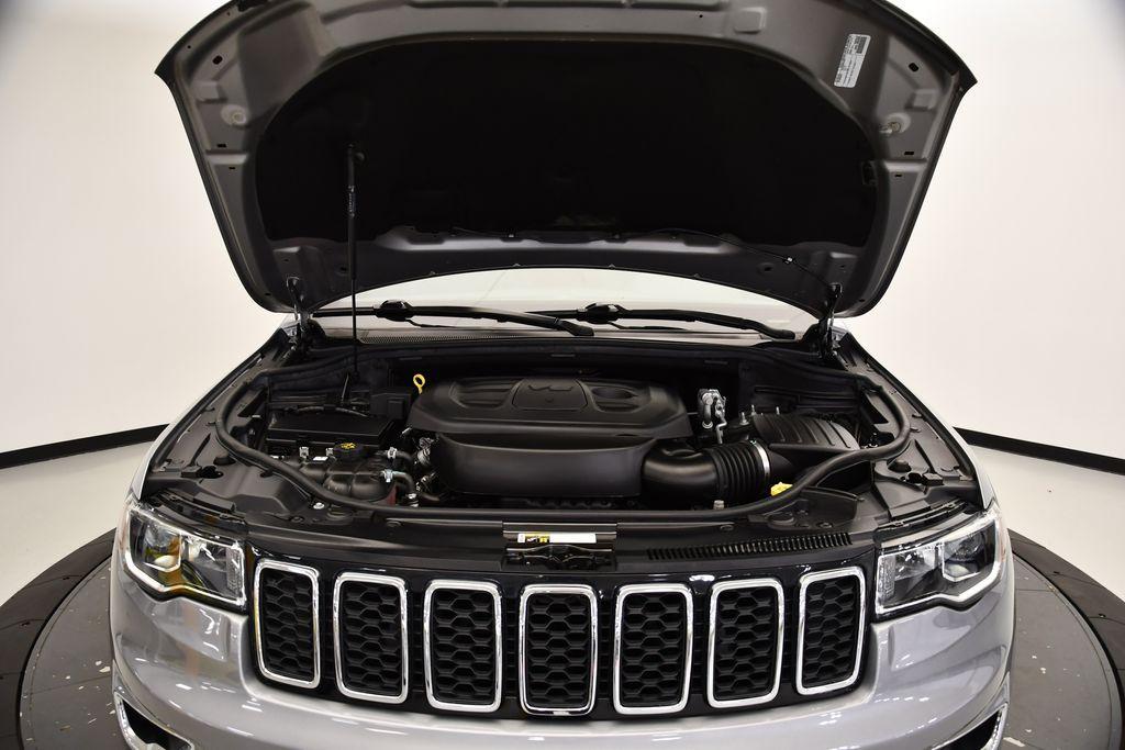 used 2021 Jeep Grand Cherokee car, priced at $28,989