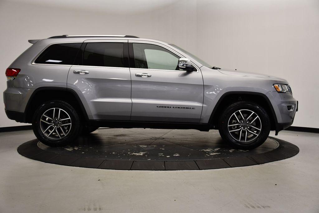 used 2021 Jeep Grand Cherokee car, priced at $28,989