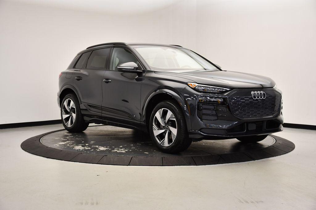 new 2025 Audi Q6 e-tron car, priced at $76,275