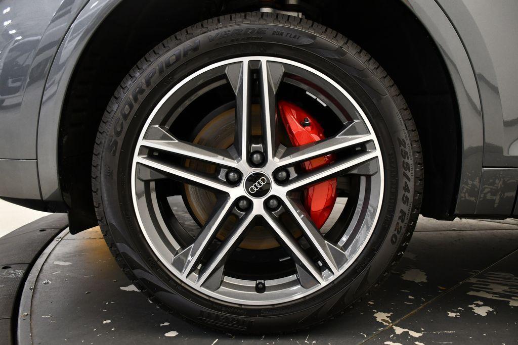 new 2025 Audi Q5 car, priced at $68,435