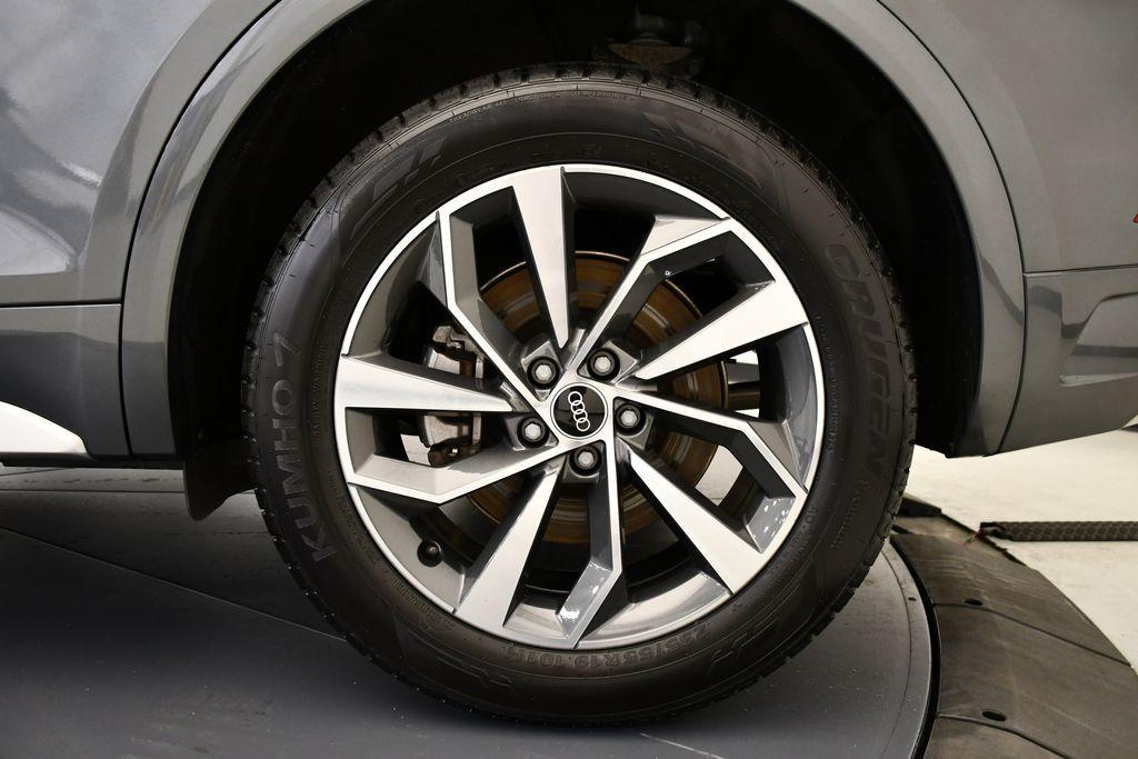 used 2022 Audi Q5 car, priced at $37,489