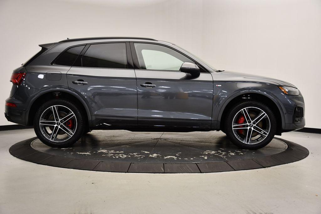 new 2025 Audi Q5 car, priced at $71,950