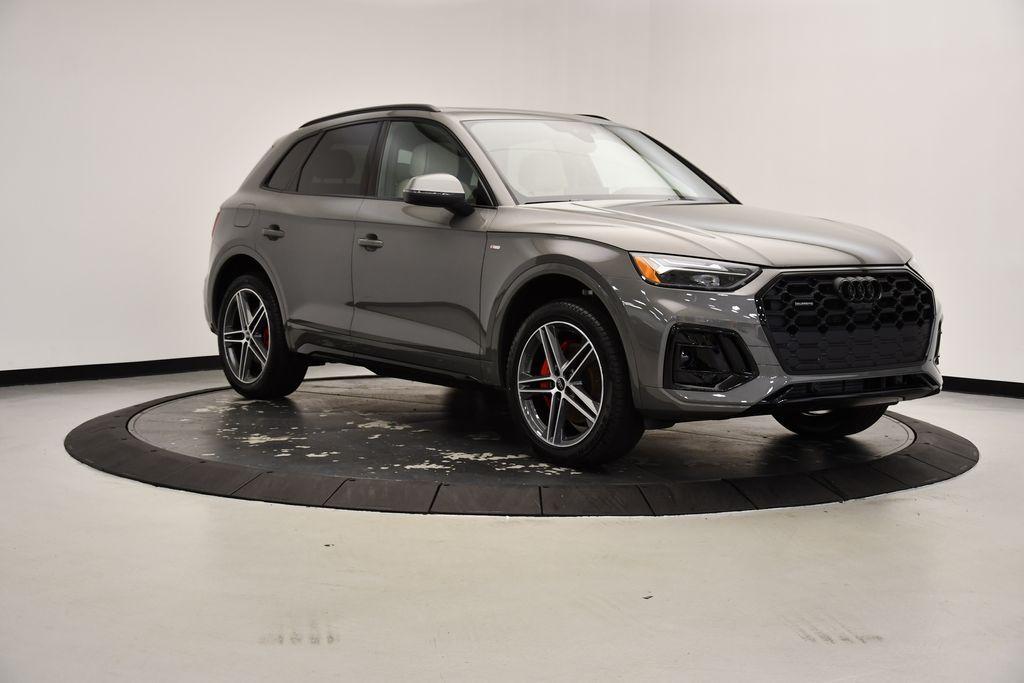 new 2025 Audi Q5 car, priced at $69,515