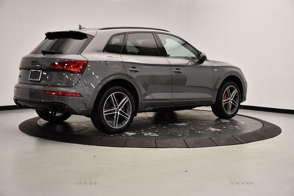 new 2025 Audi Q5 car, priced at $69,515