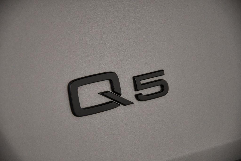 new 2025 Audi Q5 car, priced at $69,515