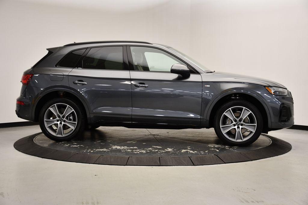 new 2025 Audi Q5 car, priced at $53,650