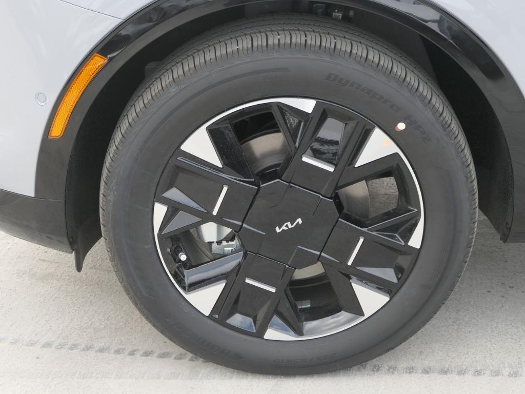 new 2026 Kia Sportage Hybrid car, priced at $43,100