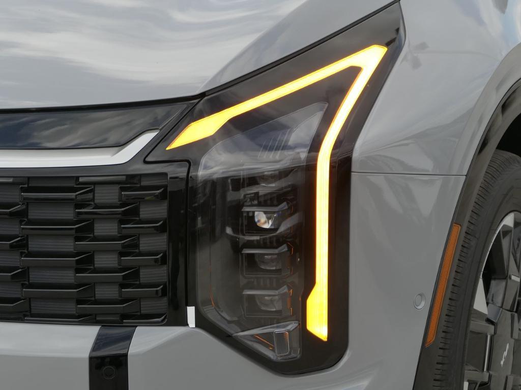new 2026 Kia Sportage Hybrid car, priced at $43,100
