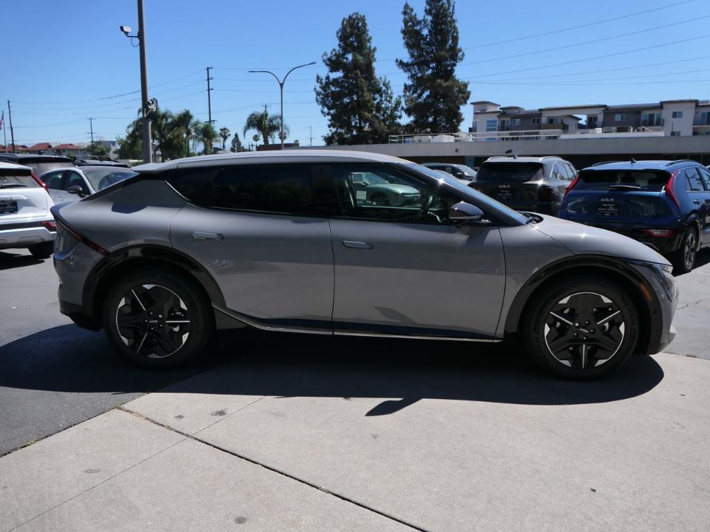new 2025 Kia EV6 car, priced at $52,340