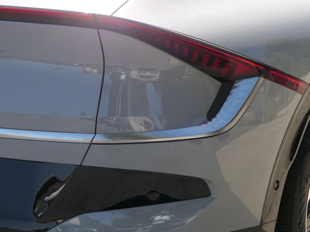new 2025 Kia EV6 car, priced at $52,340