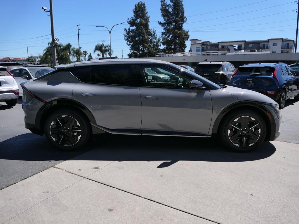 new 2025 Kia EV6 car, priced at $52,340