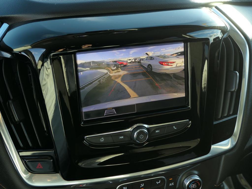 used 2020 Chevrolet Traverse car, priced at $17,188