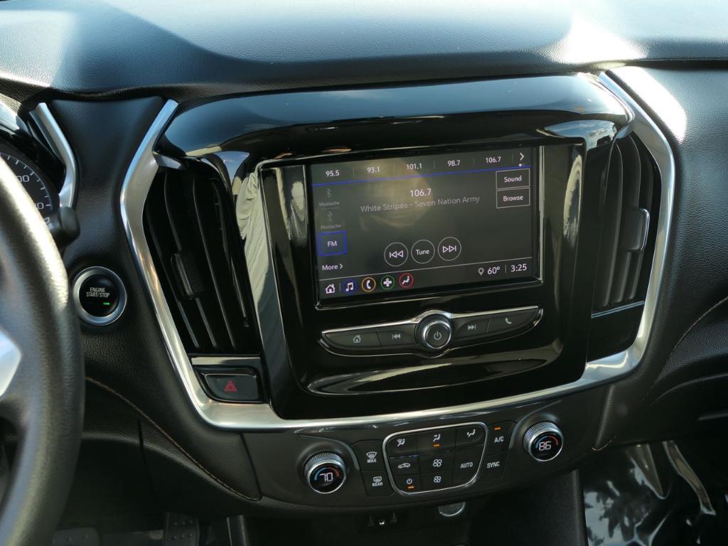 used 2020 Chevrolet Traverse car, priced at $17,188