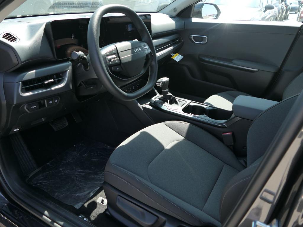 new 2025 Kia K4 car, priced at $24,165