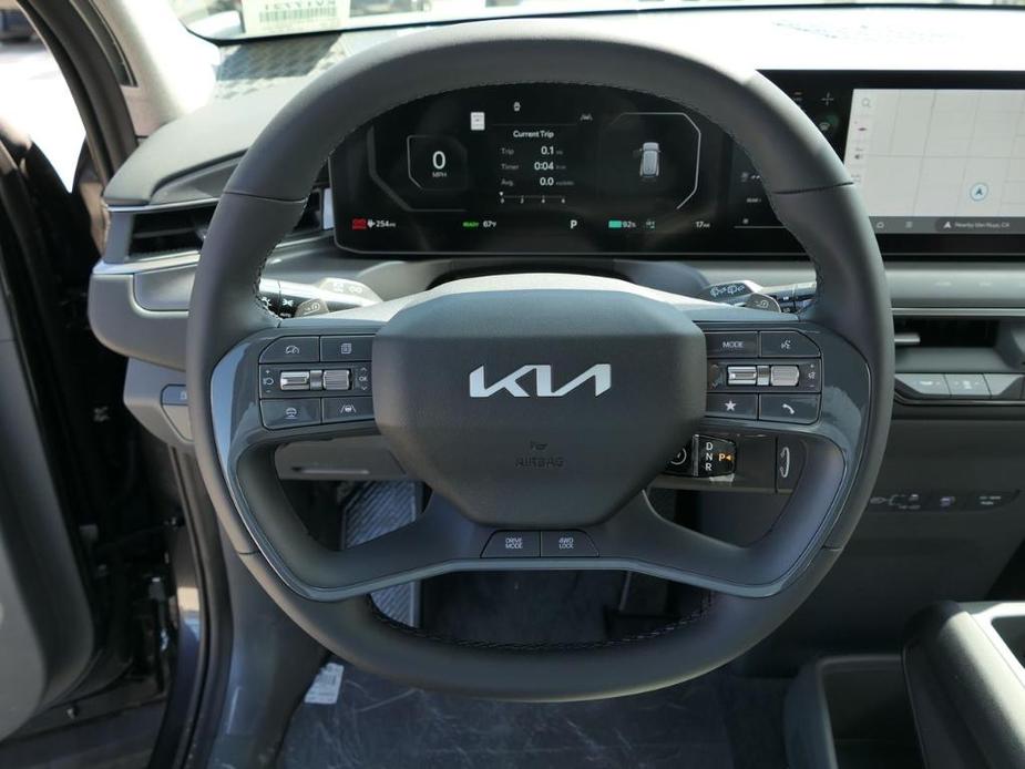 new 2024 Kia EV9 car, priced at $65,735