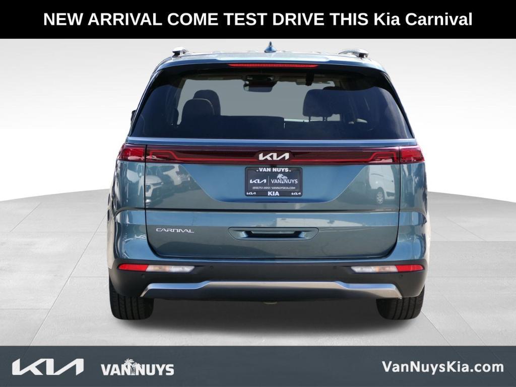 used 2023 Kia Carnival car, priced at $38,400