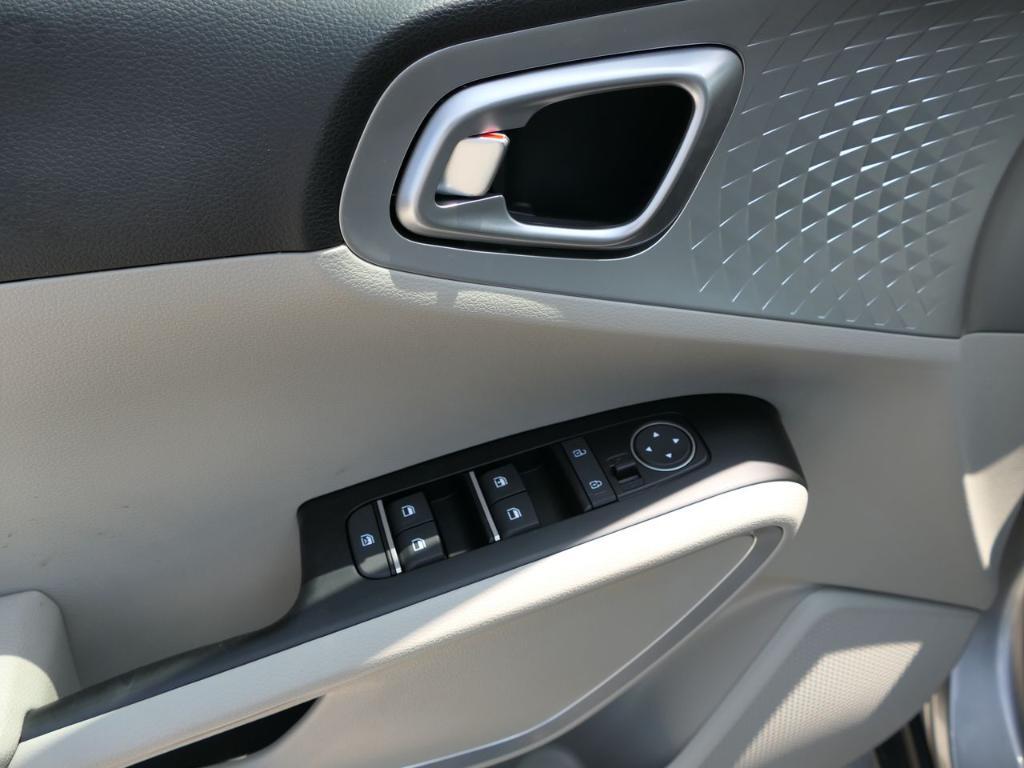 new 2025 Kia Soul car, priced at $22,060