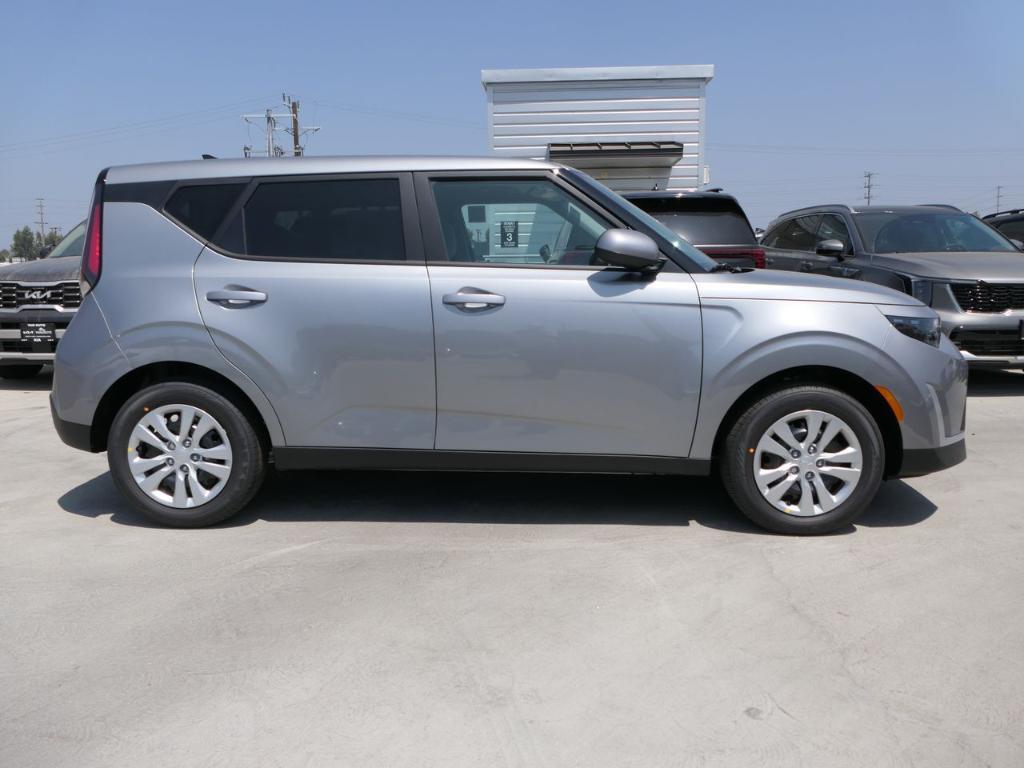 new 2025 Kia Soul car, priced at $22,060