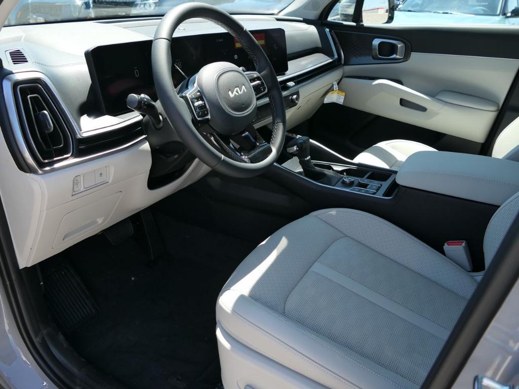 new 2025 Kia Sorento car, priced at $38,325