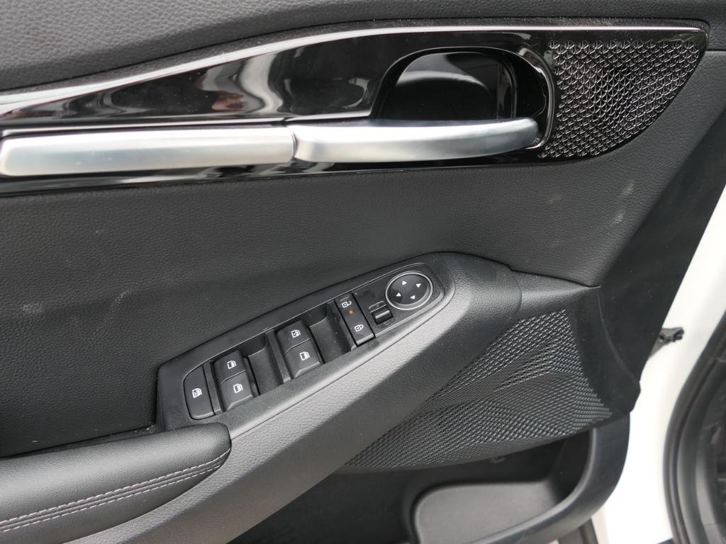 new 2025 Kia Seltos car, priced at $27,170