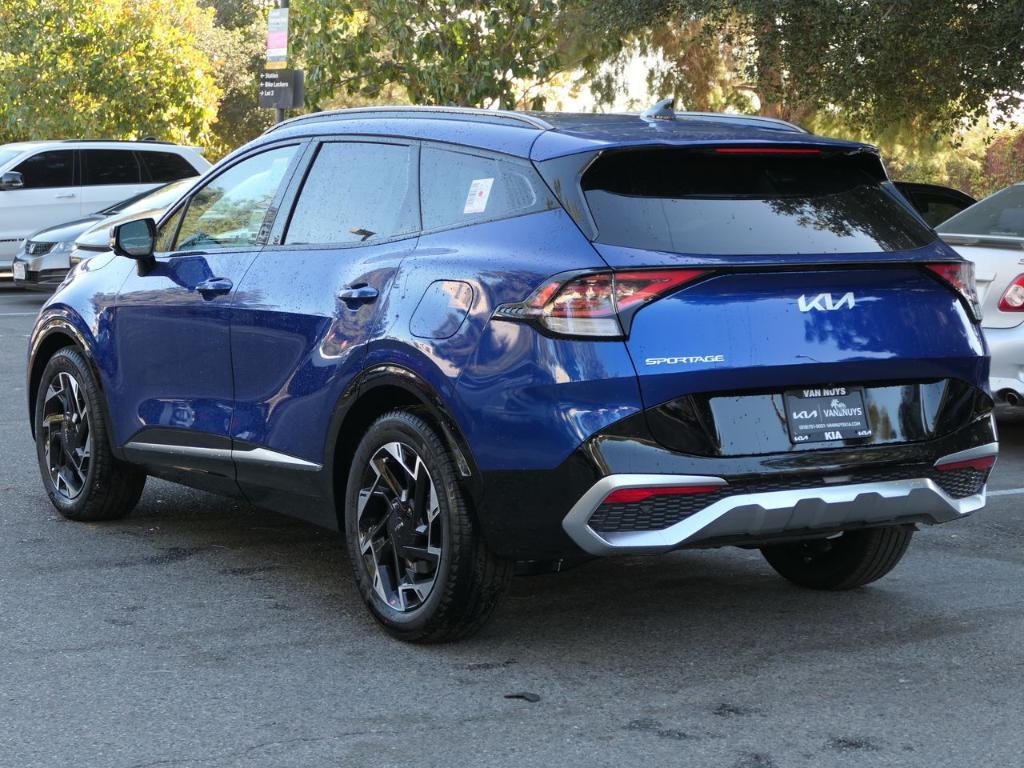 new 2025 Kia Sportage car, priced at $36,690