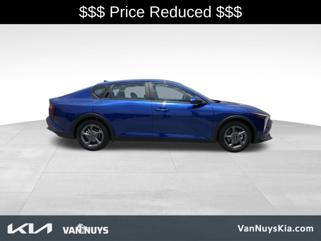 used 2025 Kia K4 car, priced at $20,300