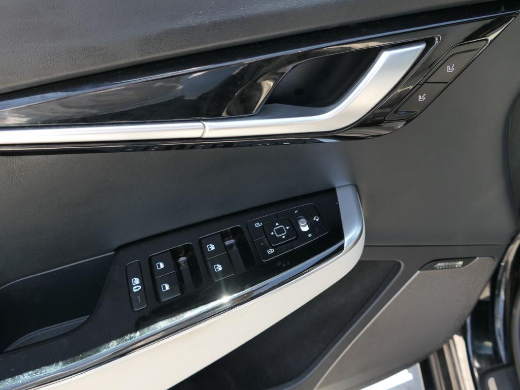 used 2023 Kia EV6 car, priced at $25,000