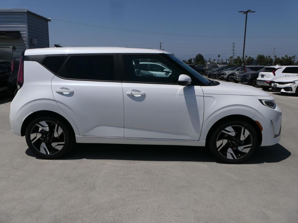 new 2025 Kia Soul car, priced at $28,405