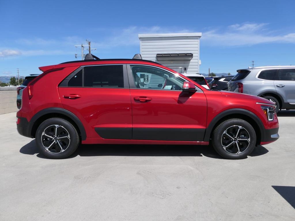 new 2025 Kia Niro car, priced at $31,990