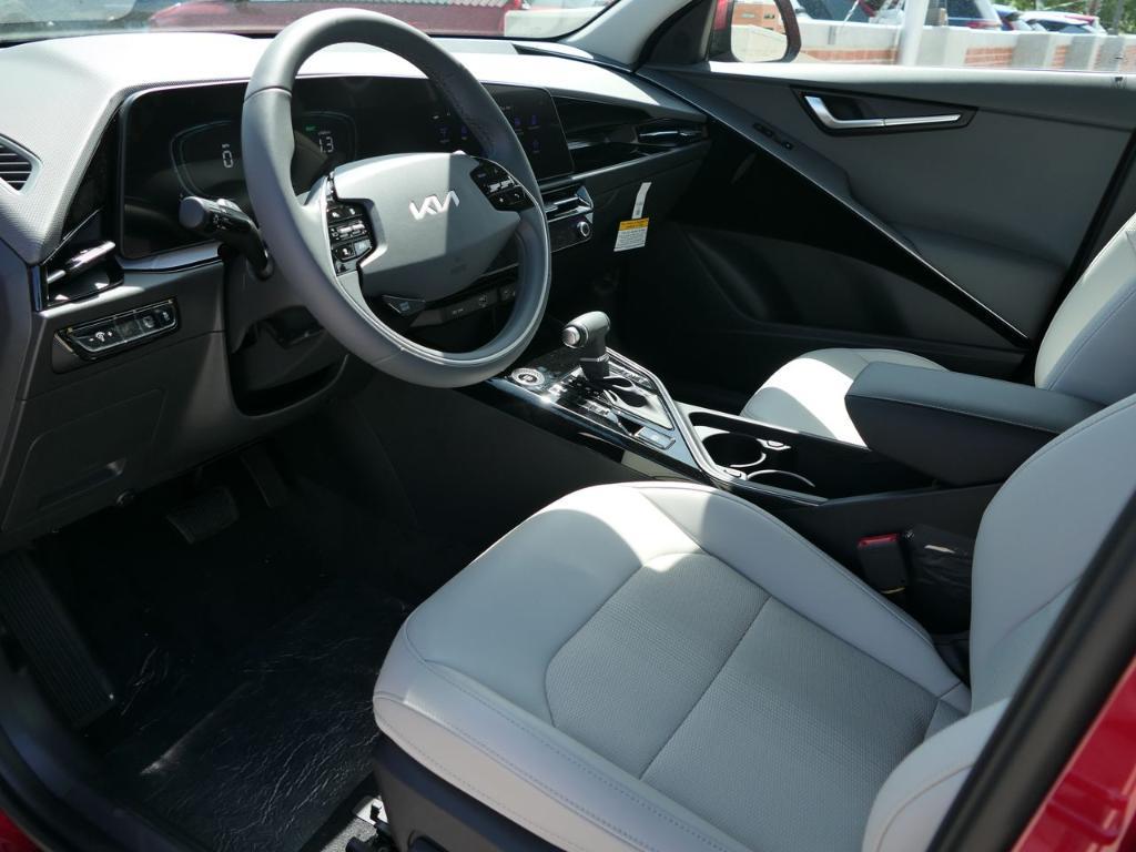 new 2025 Kia Niro car, priced at $31,990
