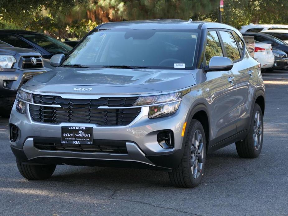 new 2025 Kia Seltos car, priced at $26,515