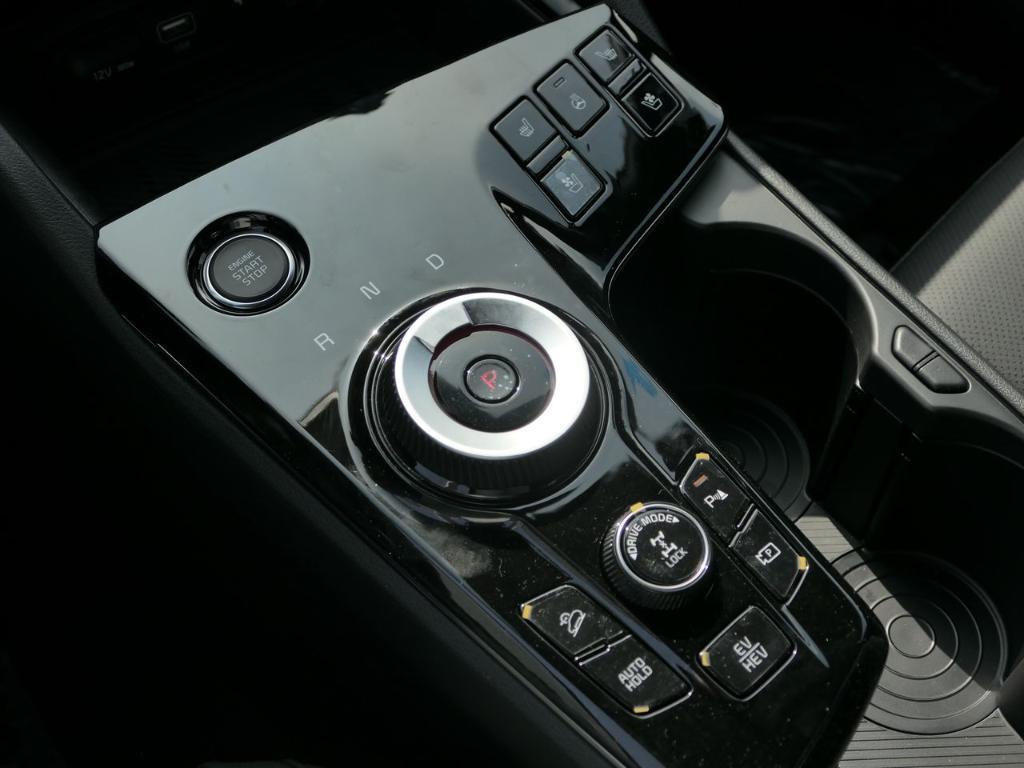 new 2025 Kia Sportage Plug-In Hybrid car, priced at $46,095