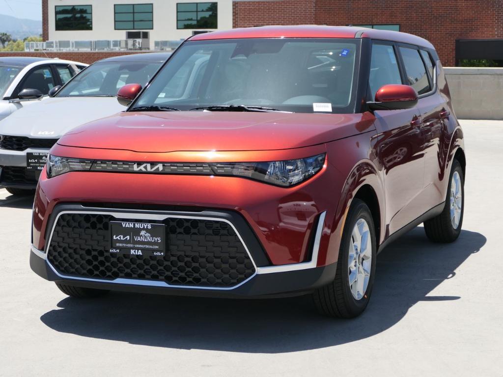 new 2025 Kia Soul car, priced at $22,560