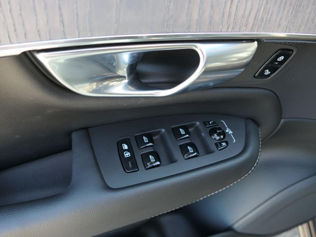 used 2023 Volvo XC90 Recharge Plug-In Hybrid car, priced at $46,888