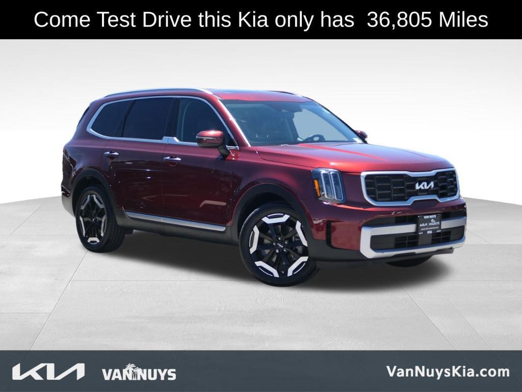 used 2023 Kia Telluride car, priced at $32,000