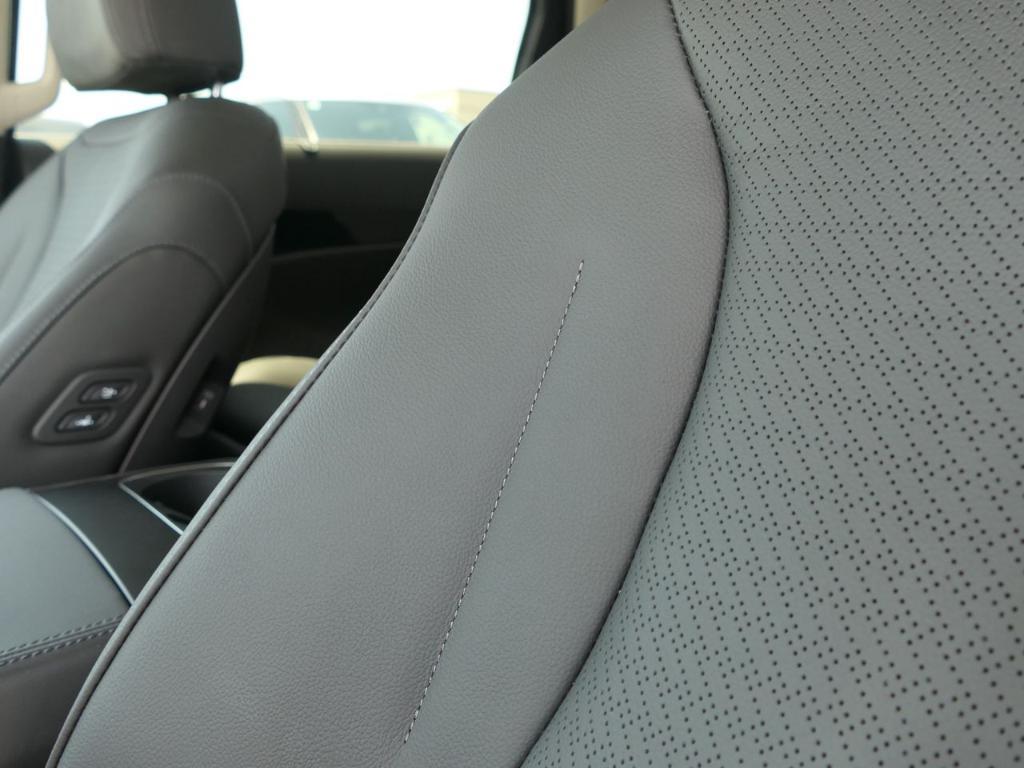 new 2026 Kia Carnival car, priced at $53,285