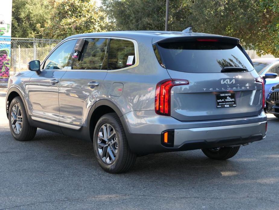 new 2025 Kia Telluride car, priced at $37,810