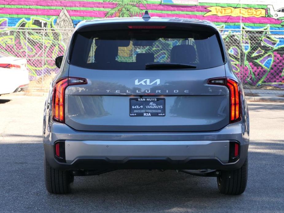 new 2025 Kia Telluride car, priced at $37,810