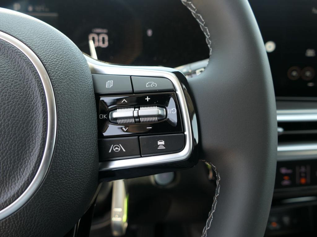 new 2025 Kia Sorento Hybrid car, priced at $41,630