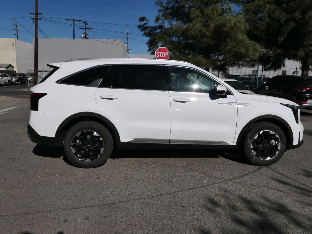 new 2025 Kia Sorento car, priced at $37,985