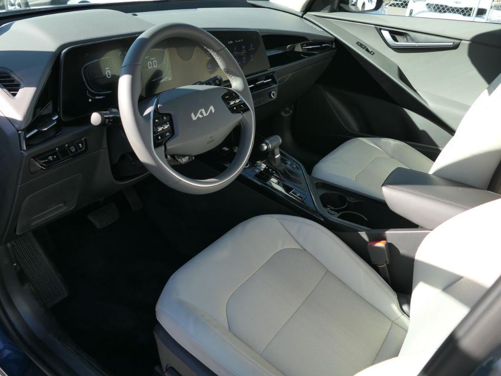 used 2025 Kia Niro car, priced at $31,000