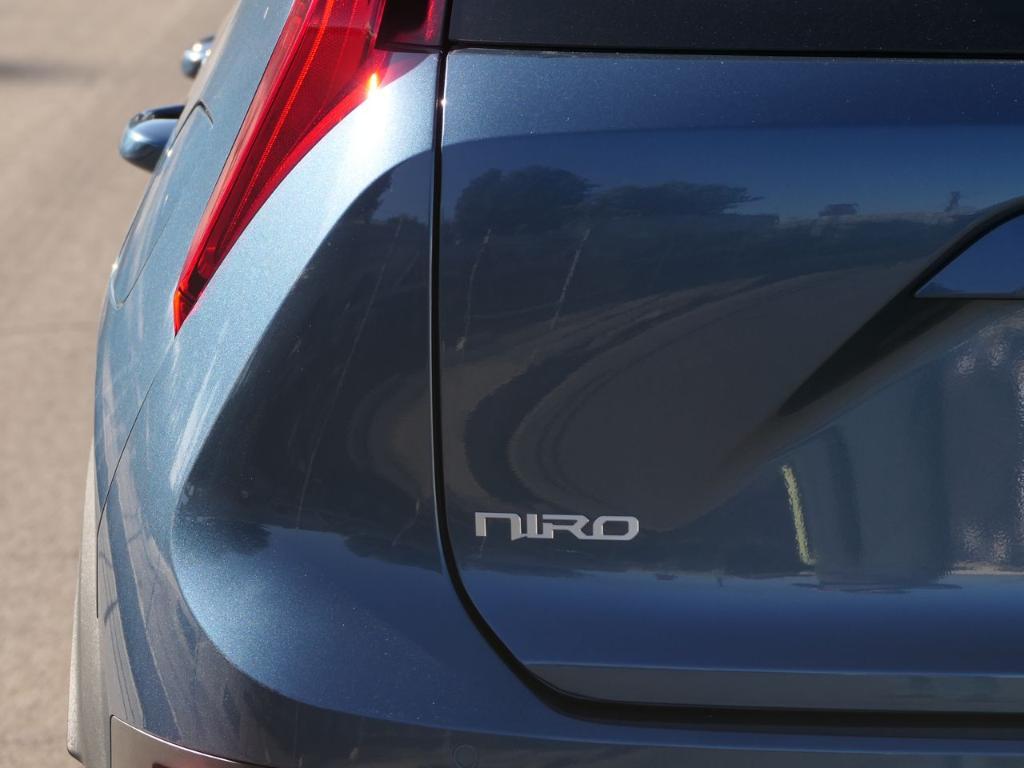 used 2025 Kia Niro car, priced at $31,000