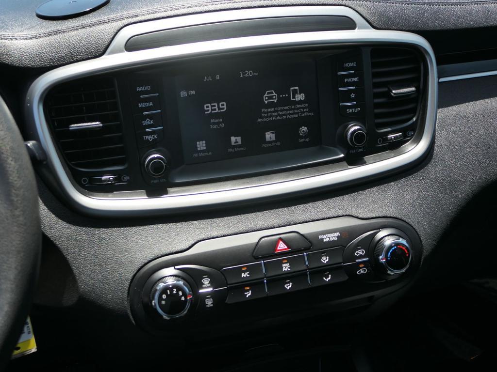 used 2020 Kia Sorento car, priced at $17,000