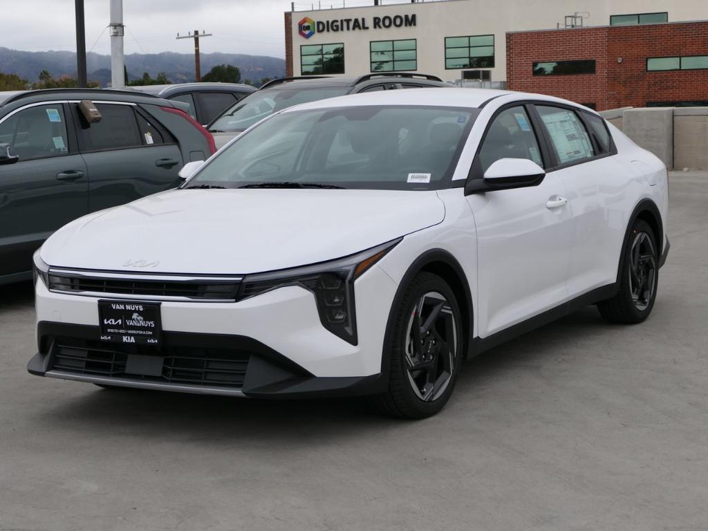 new 2025 Kia K4 car, priced at $25,540