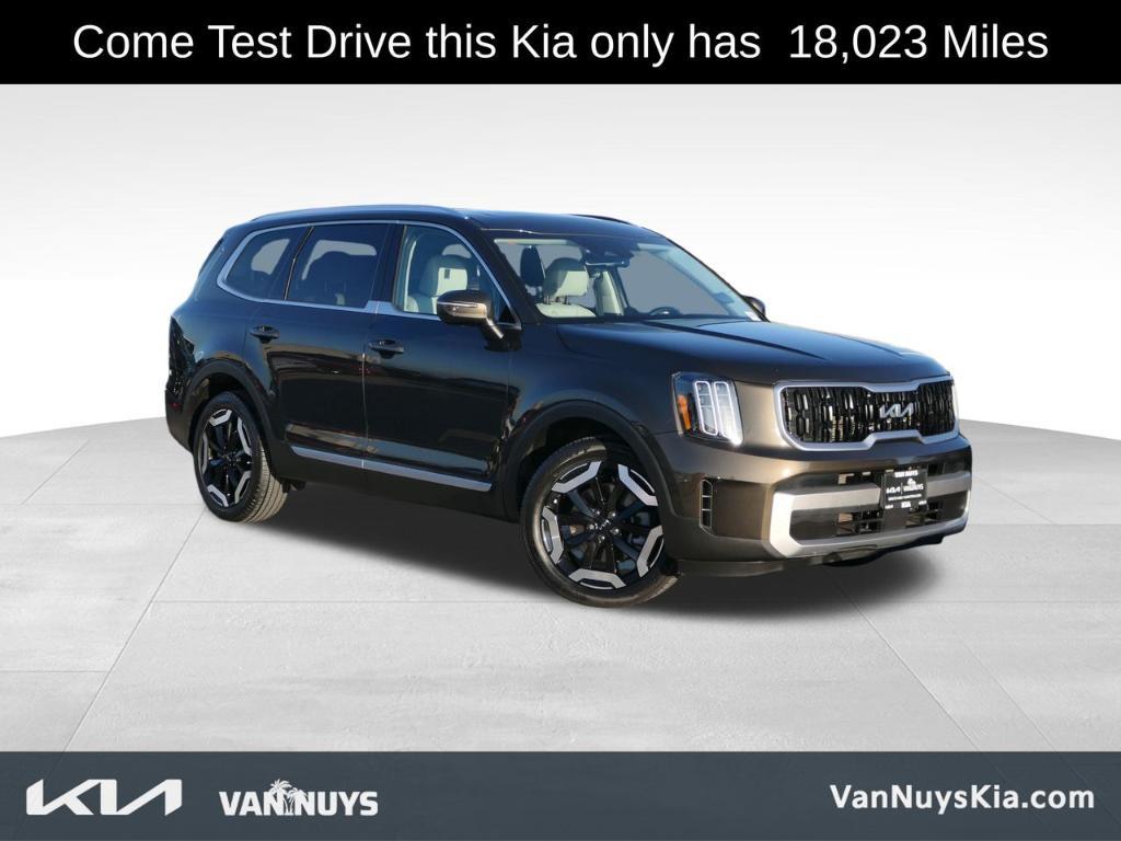 used 2023 Kia Telluride car, priced at $33,988