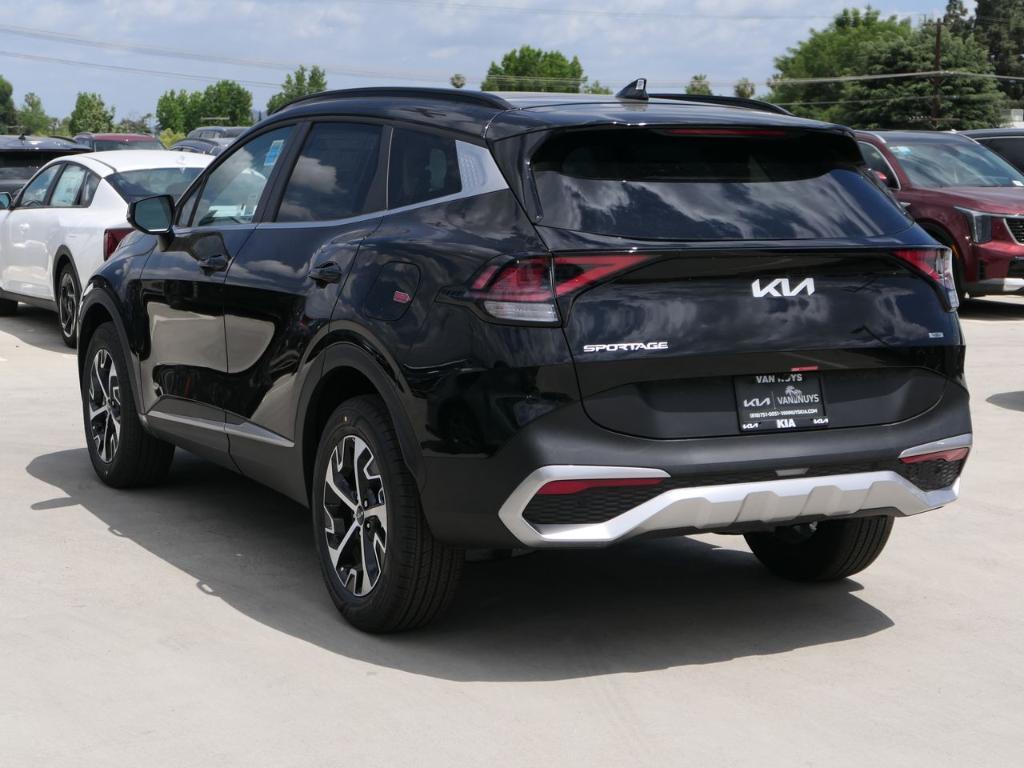 new 2025 Kia Sportage Hybrid car, priced at $36,010