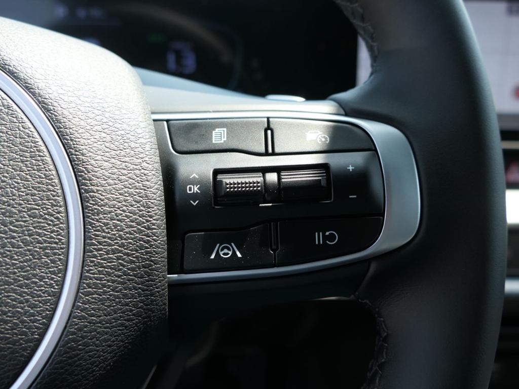new 2025 Kia Sportage Plug-In Hybrid car, priced at $41,460